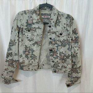 Hot Kiss Floral Denim Jacket in Light Beige and Rose | Size Small
